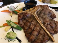 碳烤t骨牛排-上岛咖啡(珠园店)