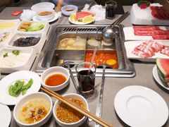 -海底捞火锅(杭州萧山宝龙广场店)