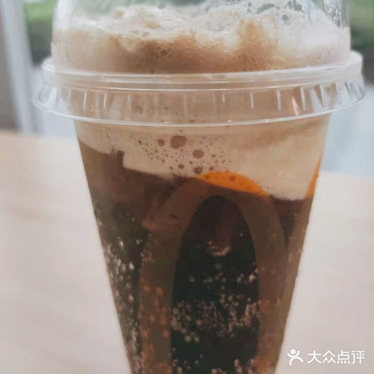 听说麦当劳的缤纷跳跳糖麦旋风很nice哦