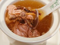 -年辉渔村·非遗传承餐厅(新丰江店)
