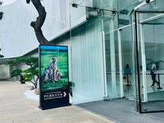 -罗红摄影艺术馆