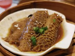 百叶-万龙洲海鲜(大兴绿地缤纷城店)