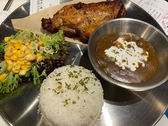 Max鸡腿配泰式红咖喱饭-猫儿山۰猫主题餐厅