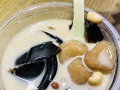 -八婆婆烧仙草(曾厝垵店)