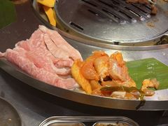 -哈哈碳都·牛肋条无限自助烤肉(台江万达店)