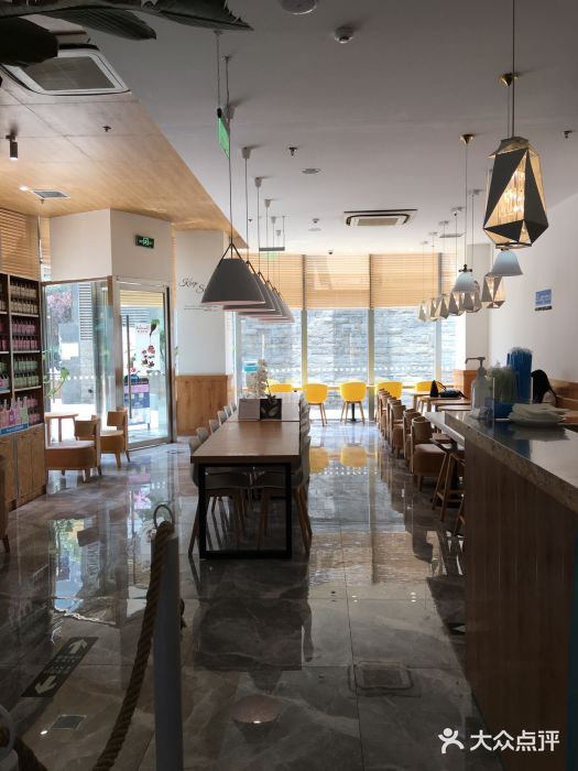 Blueglass酸奶(财富购物中心店)大堂图片
