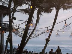 -FINNS Beach Club