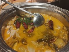 -吴越荣记苏州菜·松鼠桂鱼100%活鱼现做(斜塘老街店)