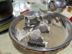 -红旗山庄(圭峰山店)