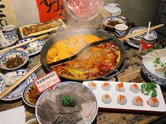 -旧街市鲜货老火锅(大光路店)