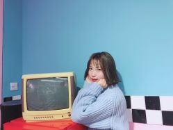 -变画·发型STUDIO