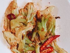 -渔语鱼酸菜鱼新川菜(来福士店)