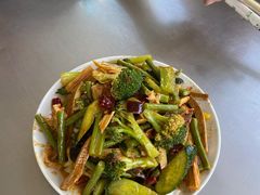 素拼-佰运猪蹄(高陵店)