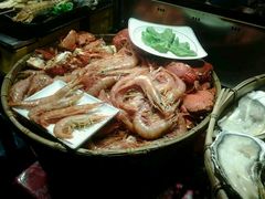 -六合夜市