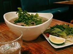 火车头河粉-肆角餐吧4Corners(烟袋斜街店)