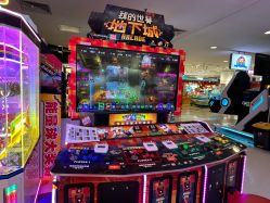 -Fang Fang Monkey·方方猴(国瑞购物中心店)