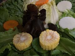 -尚尚仙·酸汤猪手·猪肚鸡火锅(华联万柳购物中心店)