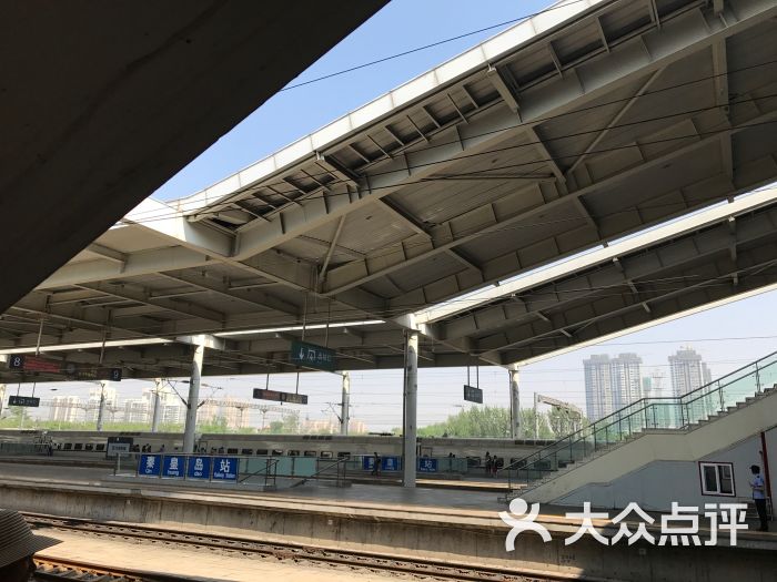 秦皇岛火车站图片 第9张