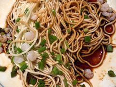 葱油三虾拌面-老头儿油爆虾·知味杭州(爱琴海购物中心)