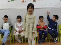 -i2青少儿英语(爱加星悦荟店)