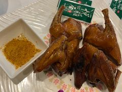 吊烧妙龄乳鸽-悦雅居·老广州老味道(长湖店)