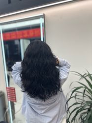 -乾健·烫染·接发SALON