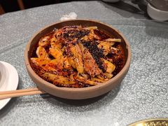 -土砂锅生态山庄·非遗砂锅雅鱼