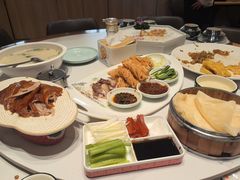 -梅利汴京烤鸭•开封豫菜地标店(东司门店)
