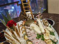 -金陵饭店 56F 家·海鲜火锅餐厅