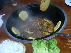 -曹丞相·地锅鸡·地锅鱼(武林店)