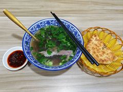 -丰登陕西水盆牛羊肉·泡馍
