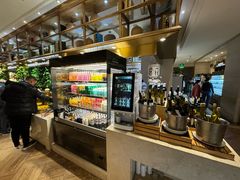 -雍和会海鲜姿造自助(湖东路店)