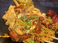 -醉人椒麻辣香锅(王府井喜悦店)