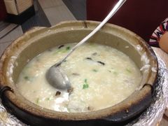 干贝排骨粥-粤仔湾砂锅粥(广益哥伦布店)