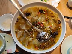 -自己人·宜昌菜(水悦城店)
