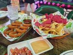 -Famous肥猫墨西哥音乐餐吧(五棵松华熙LIVE店)