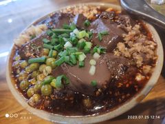 -谢老五跷脚牛肉·非遗传承店