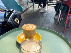 -Be Lived Cafe比例咖啡(摩天轮店)