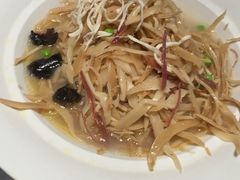 -吴越荣记苏州菜·松鼠桂鱼100%活鱼现做(斜塘老街店)