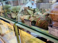 -白玉兰食品甜凤店(合生汇店)