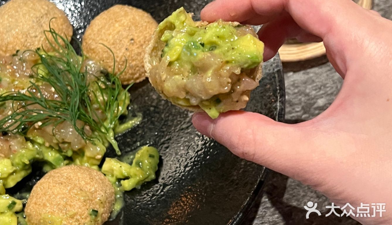 这家鹅肝饭没有办法用语言形容