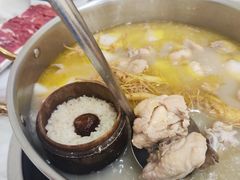 -朴小妹人参鸡汤火锅(长白山万达店)