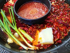 -黄潇洒老火锅(九眼桥宏济巷店)