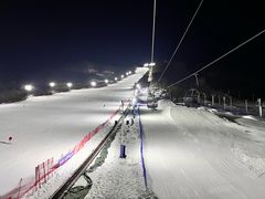 -辽阳弓长岭温泉滑雪场