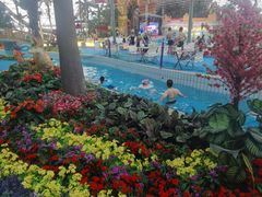 -天山海世界·米立方