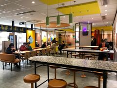 大堂-麦当劳(百联西郊购物中心店)