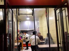 门面-宝光熏肉鞋底火烧(新街口店)