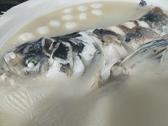 -香山湖渔家大院