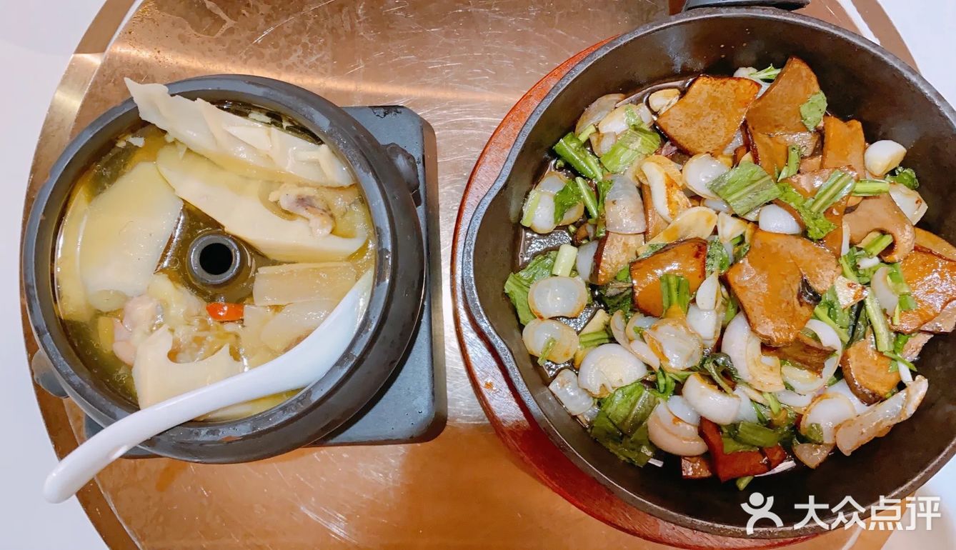 云南蒸汽石锅鱼