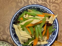 -驴脾气特色炒菜(广渠门内店)